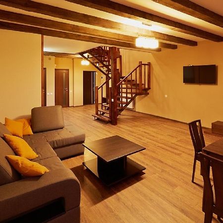 Apartment On Lychakivska Lviv Extérieur photo